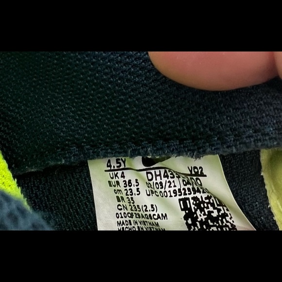 Nike Air Force 1 Crater Light Lemon Size 4.5Y - Picture 7 of 7